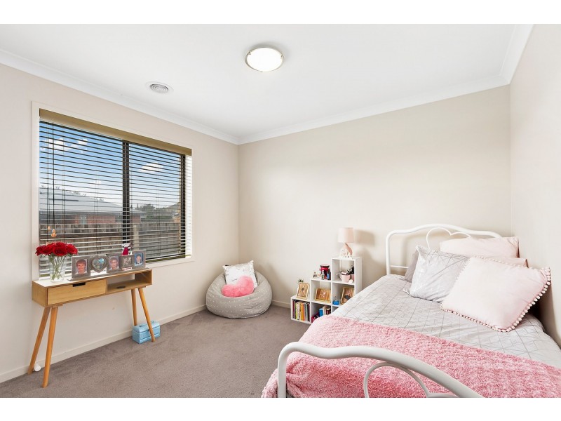 30 Woondella Boulevard, Sale VIC 3850