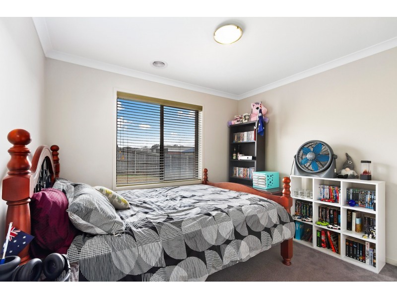 30 Woondella Boulevard, Sale VIC 3850