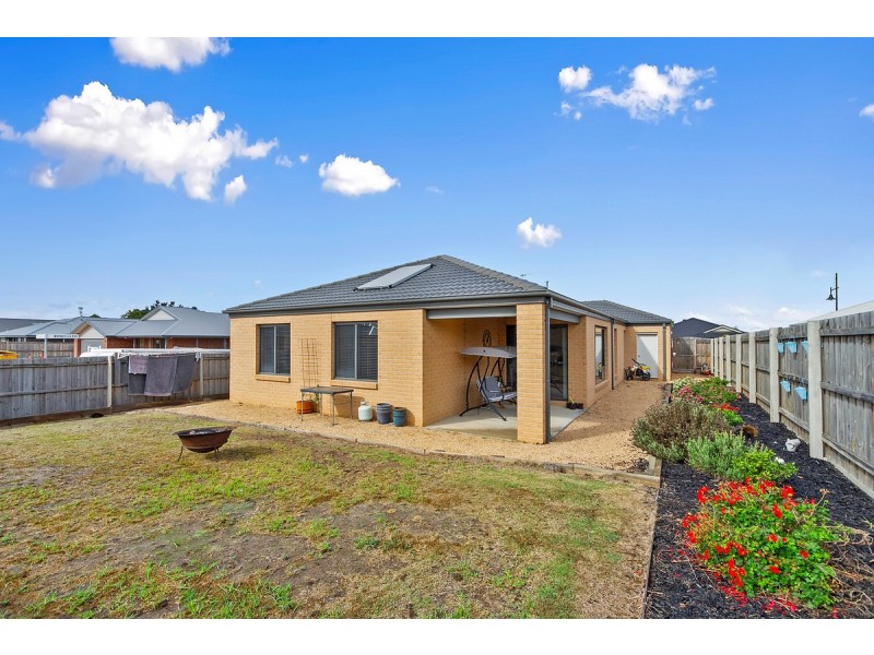 30 Woondella Boulevard, Sale VIC 3850