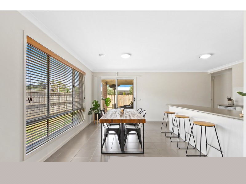 9 Ruthberg Drive, Sale VIC 3850