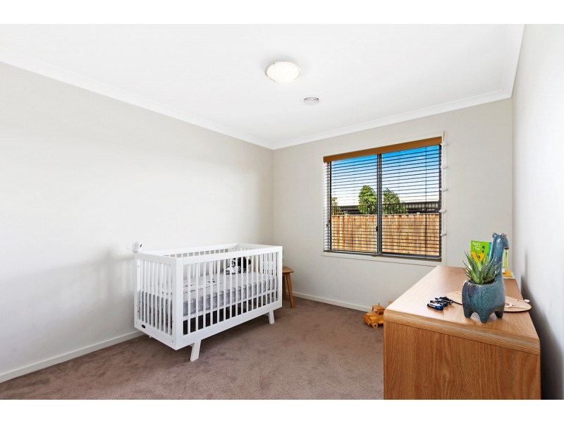 9 Ruthberg Drive, Sale VIC 3850