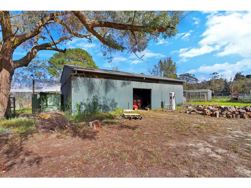 77 Millett Road, Longford VIC 3851