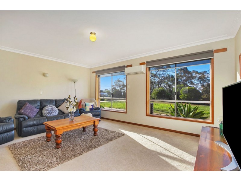 25 Newnham Road, Longford VIC 3851