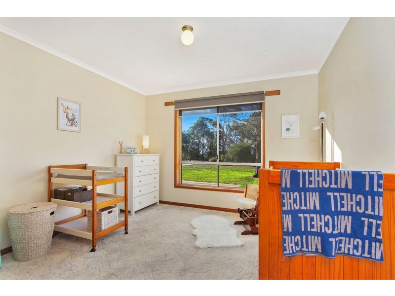 25 Newnham Road, Longford VIC 3851