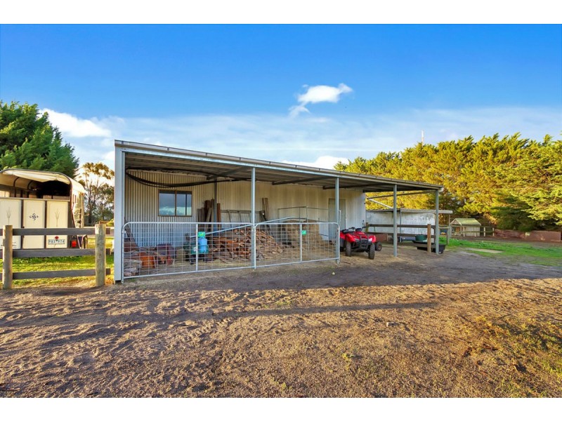 25 Newnham Road, Longford VIC 3851