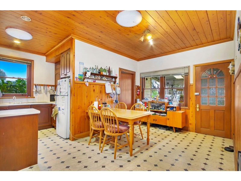 26 Redbank Road, Stratford VIC 3862