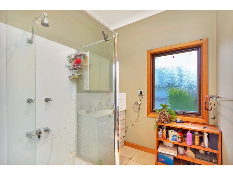 26 Redbank Road, Stratford VIC 3862