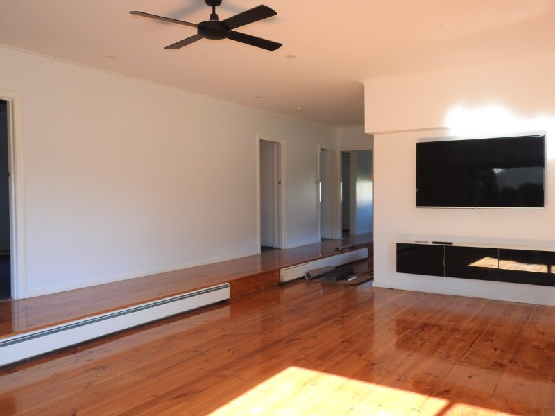 14 San Luis Drive, Sale VIC 3850