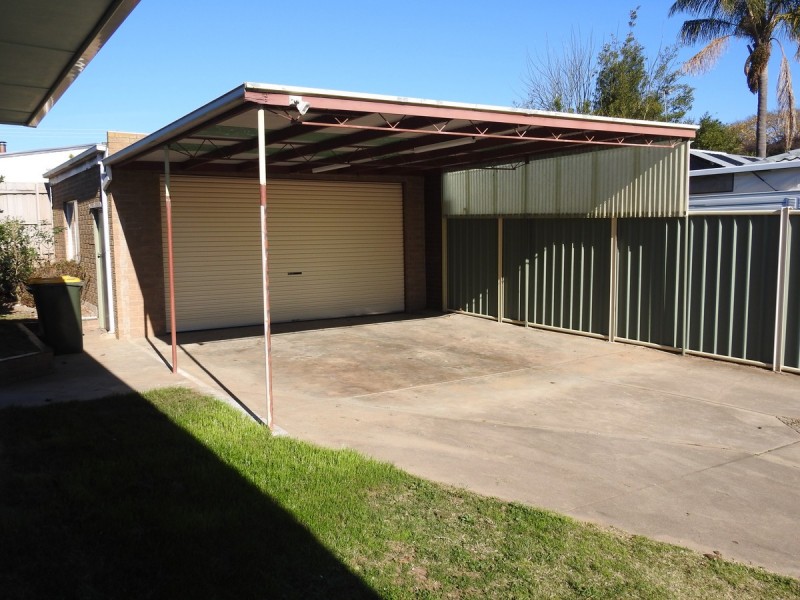 14 San Luis Drive, Sale VIC 3850