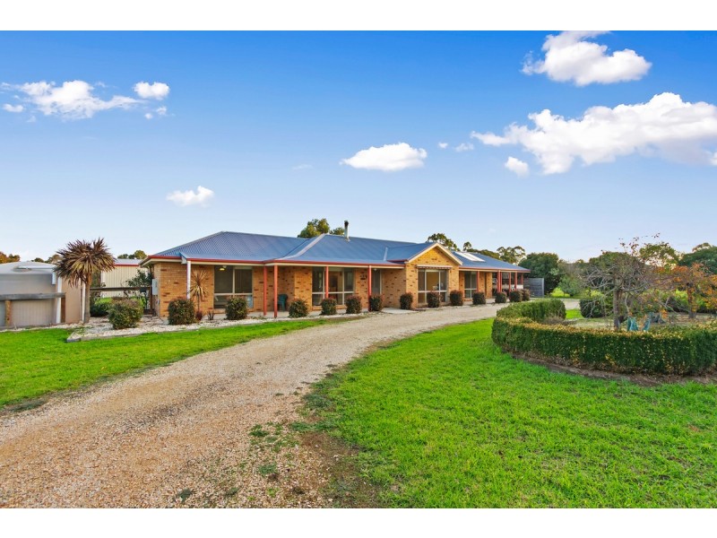 10 Galway Drive, Stratford VIC 3862