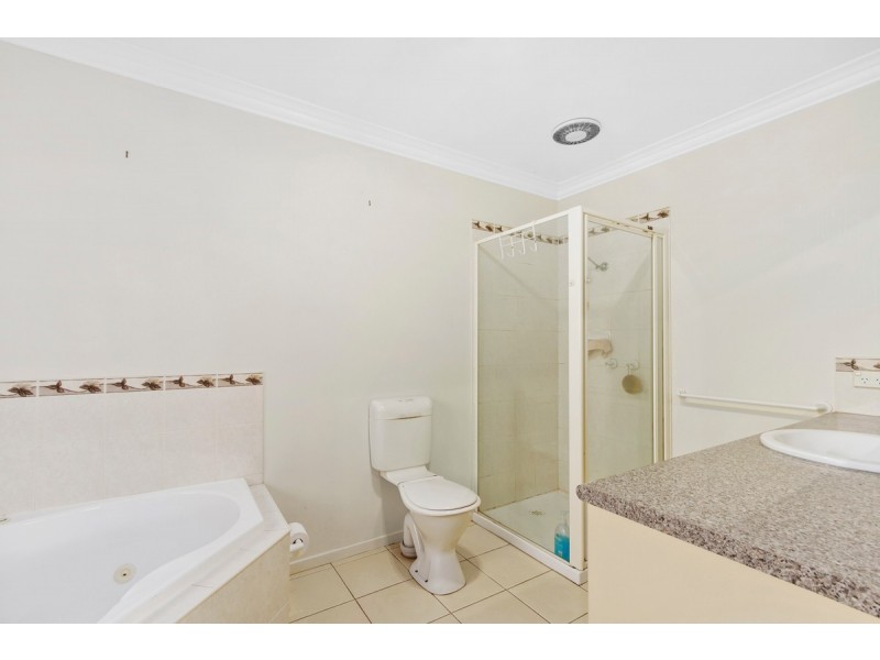 10 Galway Drive, Stratford VIC 3862