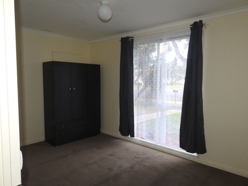 25 Bowman Drive, Sale VIC 3850