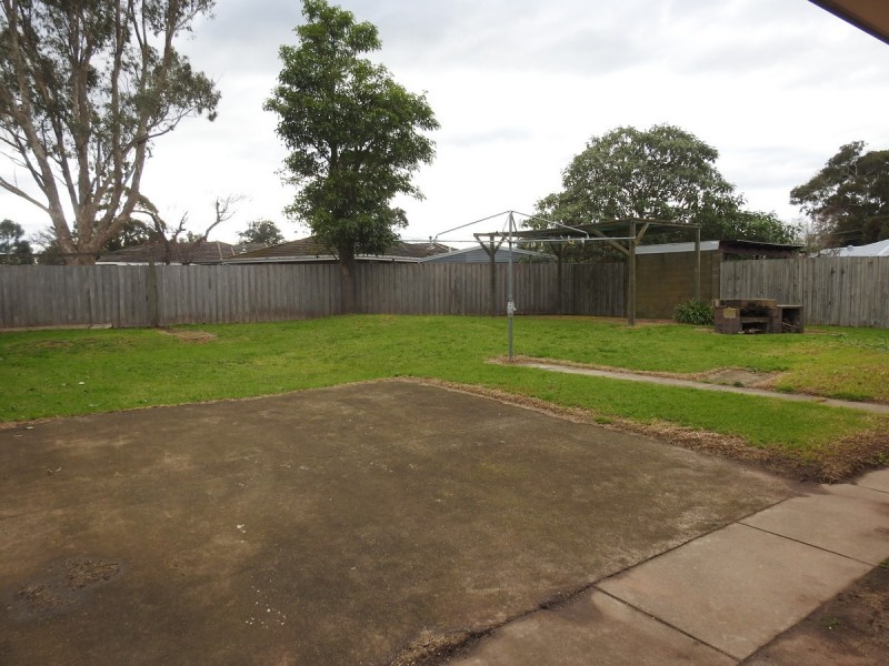 25 Bowman Drive, Sale VIC 3850