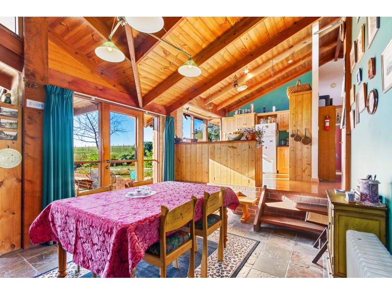 168 Briagolong Road, Stratford VIC 3862