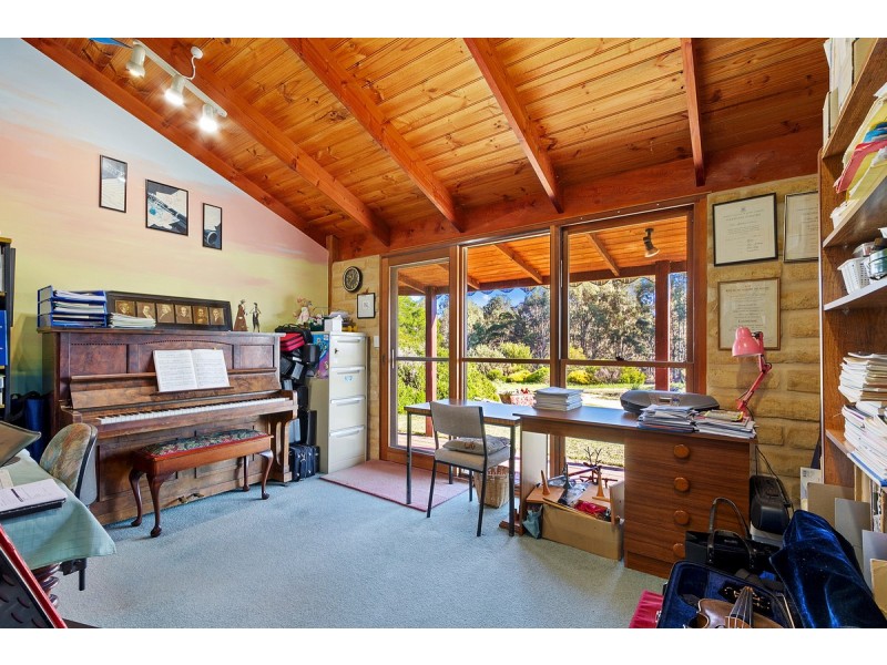 168 Briagolong Road, Stratford VIC 3862