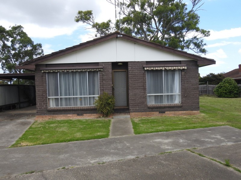 2/27 Wellsford Street, Stratford VIC 3862