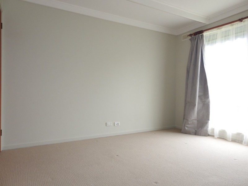 2/27 Wellsford Street, Stratford VIC 3862