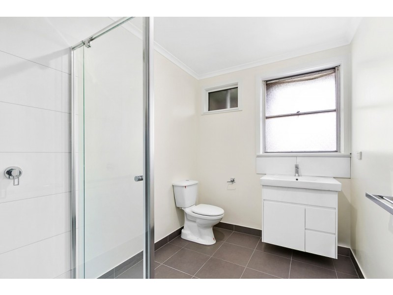 22 Overend Crescent, Sale VIC 3850
