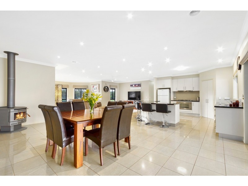 97 Sovereign Drive, Wurruk VIC 3850