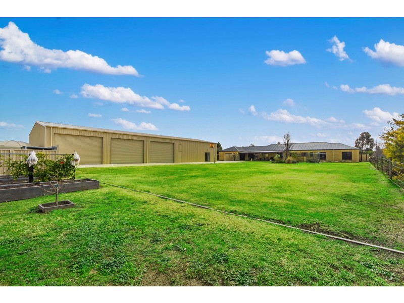 97 Sovereign Drive, Wurruk VIC 3850