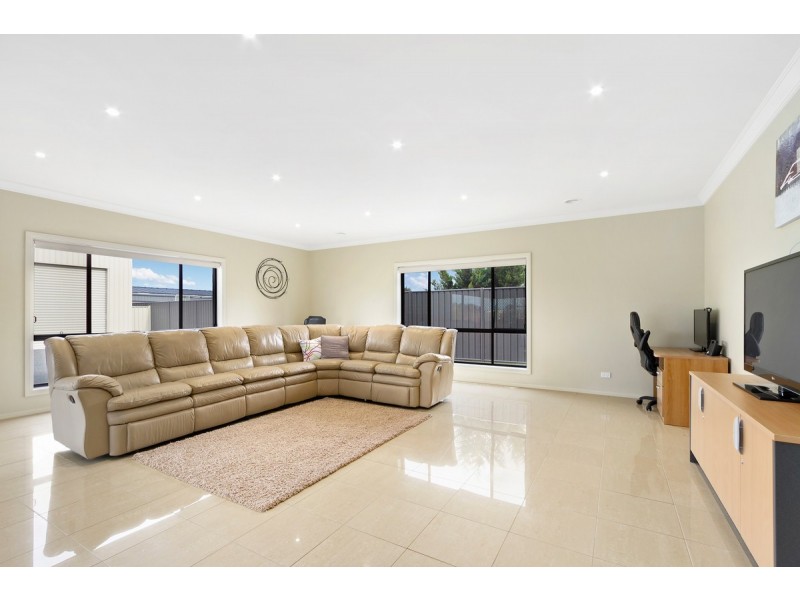 97 Sovereign Drive, Wurruk VIC 3850