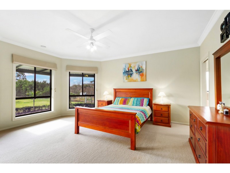 97 Sovereign Drive, Wurruk VIC 3850