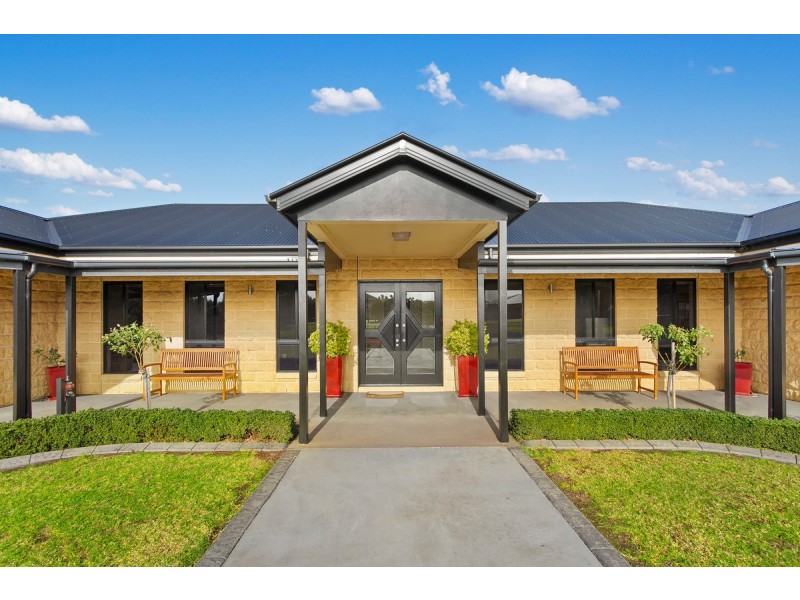 97 Sovereign Drive, Wurruk VIC 3850