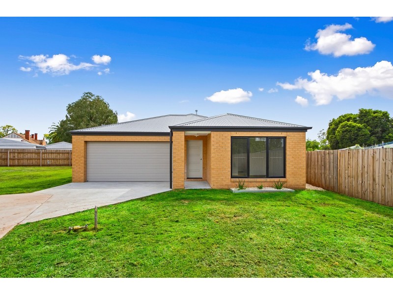 8/24A Gibney Street, Maffra VIC 3860