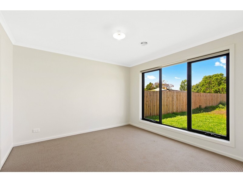 8/24A Gibney Street, Maffra VIC 3860