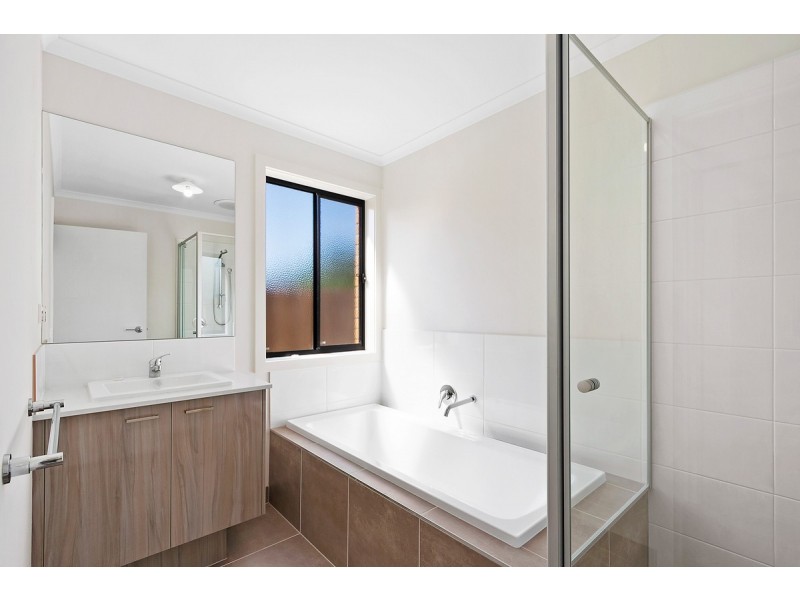 8/24A Gibney Street, Maffra VIC 3860