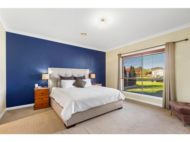 27 Buckley Street, Stratford VIC 3862