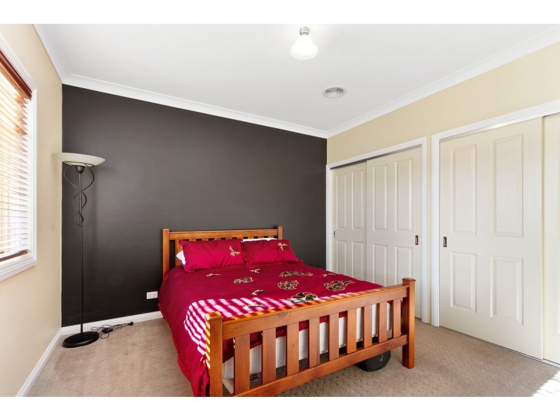 27 Buckley Street, Stratford VIC 3862