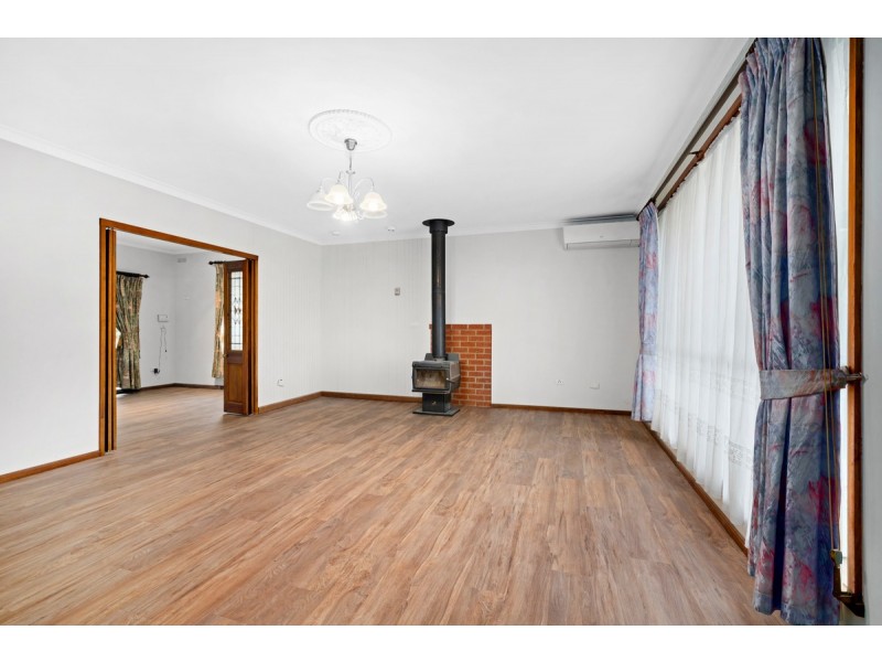 234 Seaspray Road, Longford VIC 3851