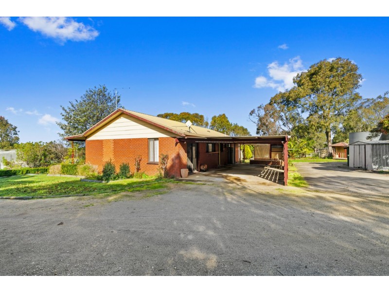 234 Seaspray Road, Longford VIC 3851