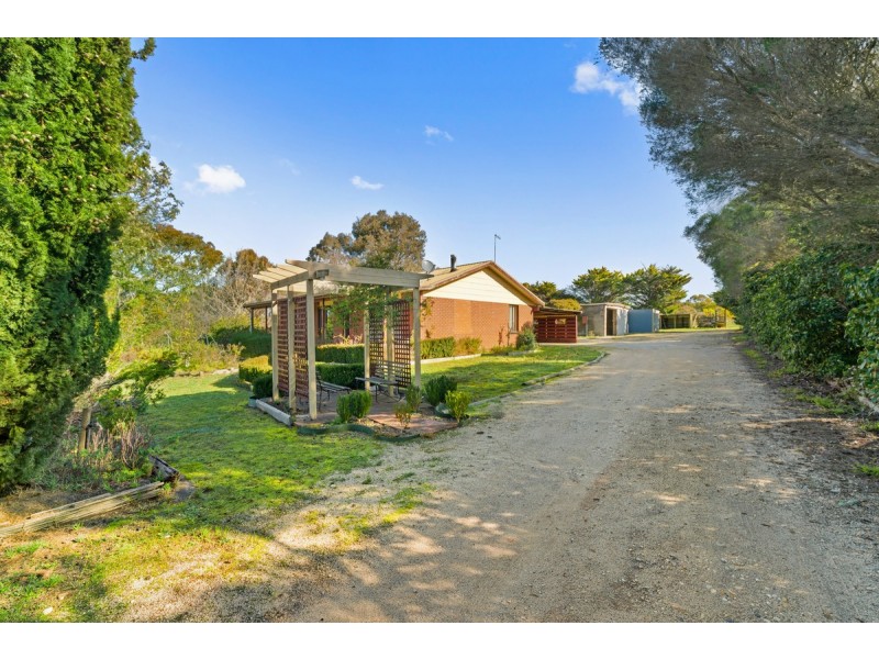 234 Seaspray Road, Longford VIC 3851