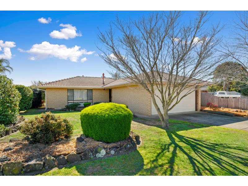 5 Alison Court, Sale VIC 3850