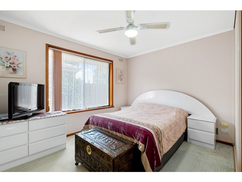 5 Alison Court, Sale VIC 3850