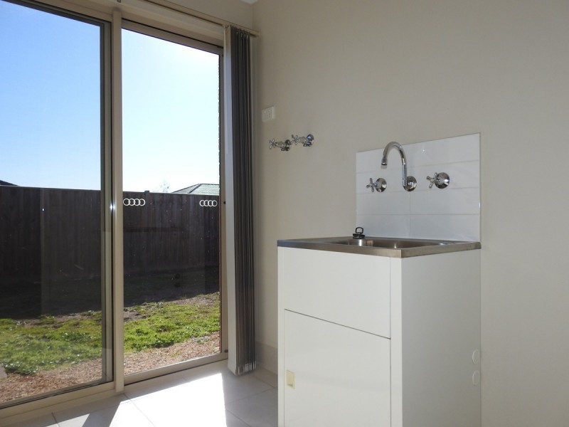 16 Ruthberg Drive,, Sale VIC 3850