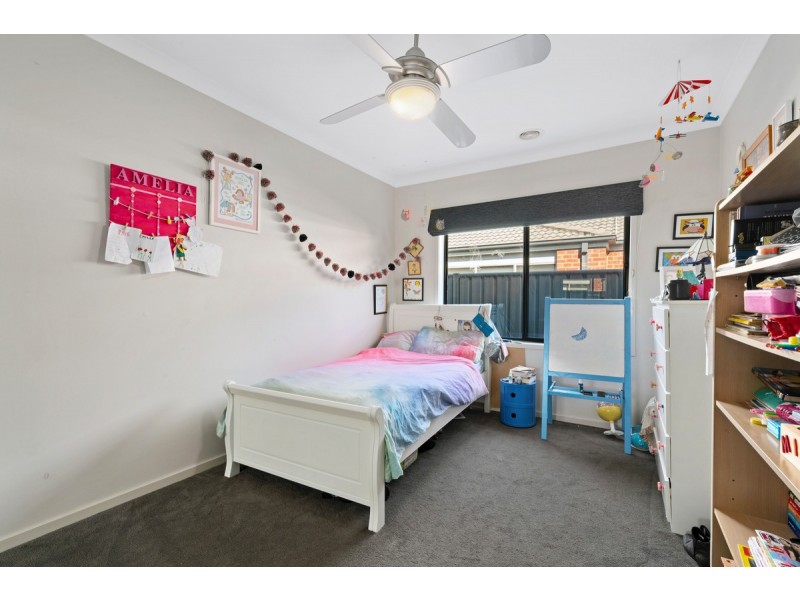 11 Speechley Court, Sale VIC 3850