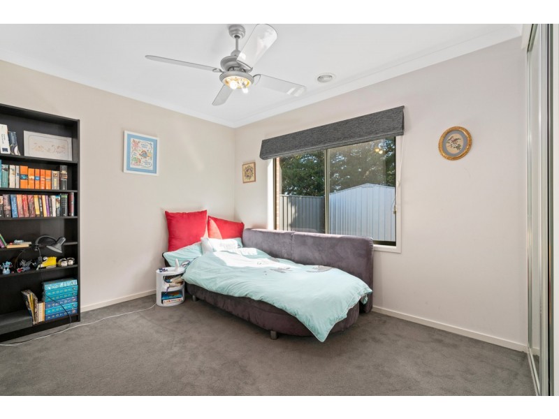 11 Speechley Court, Sale VIC 3850
