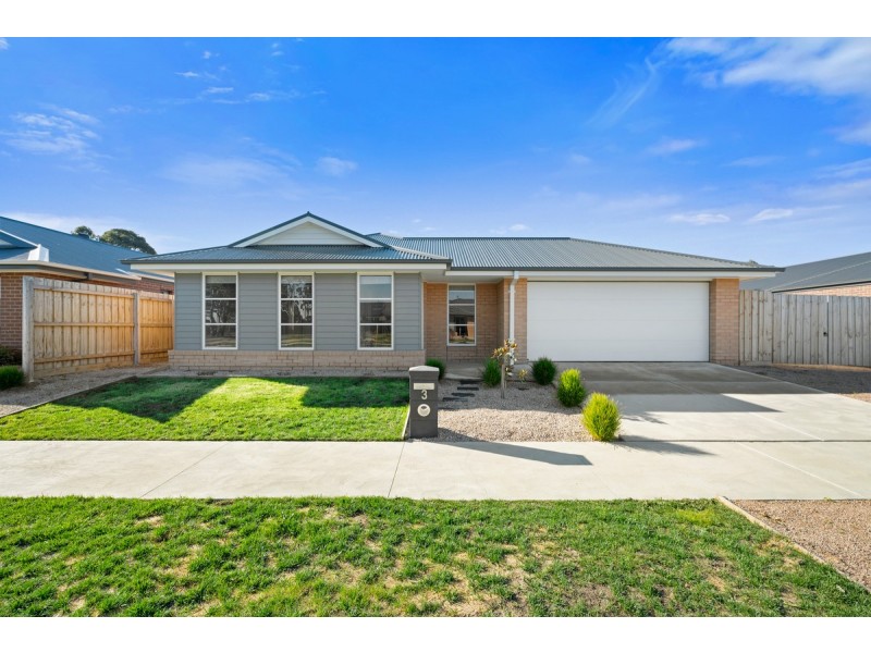 3 Peters Drive, Stratford VIC 3862
