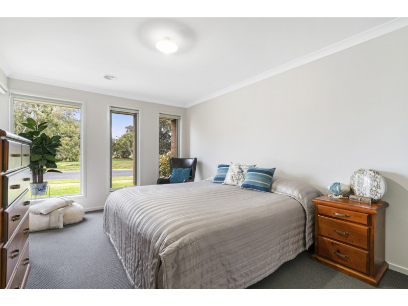 14 Redgum Court, Sale VIC 3850