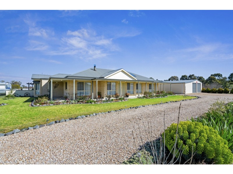 12 Galway Drive, Stratford VIC 3862