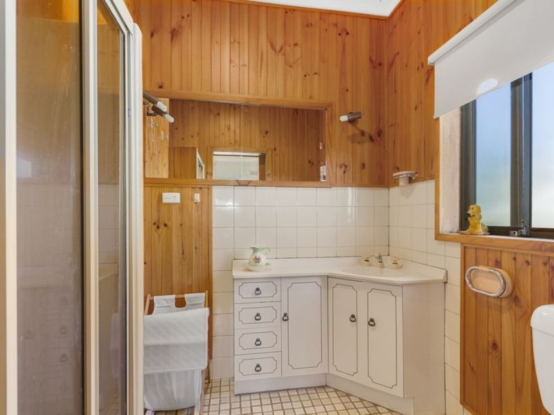 24 Fitzroy Street, Sale VIC 3850