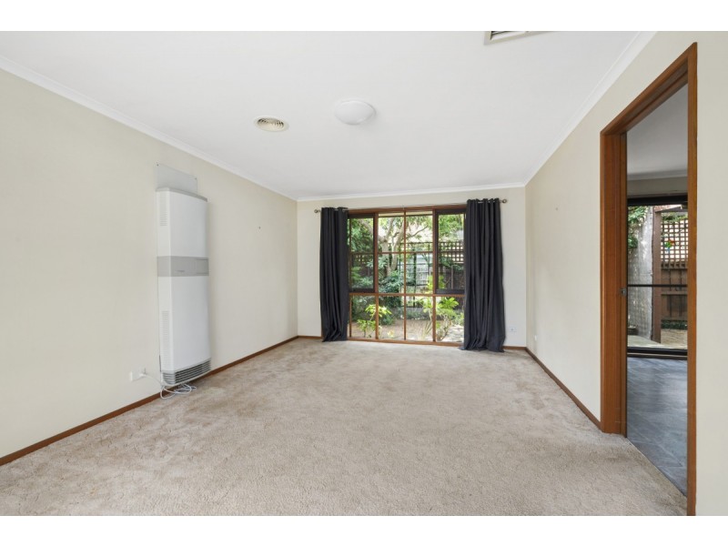 2/16 Dundas Street, Sale VIC 3850