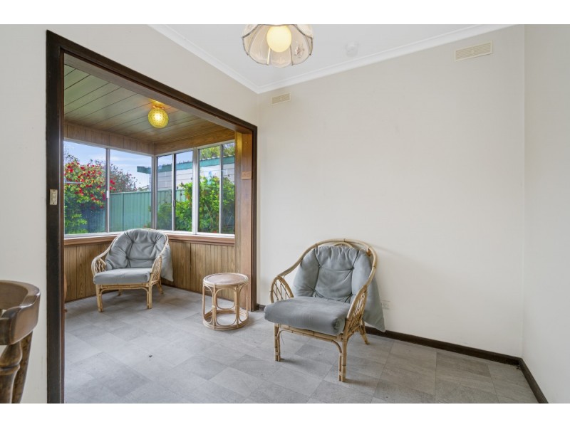 4 Helen Crescent, Sale VIC 3850