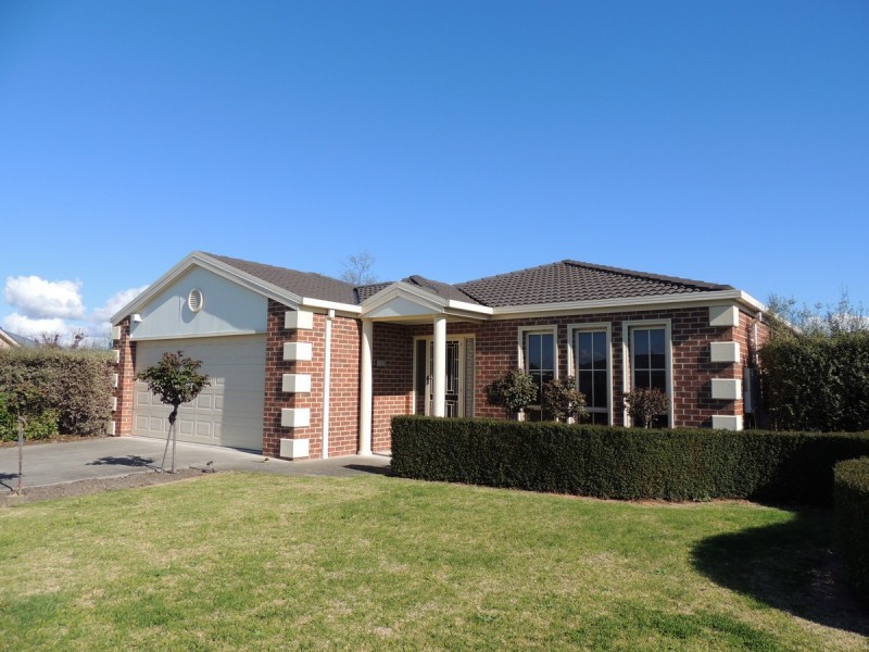 7 Kylie Court, Sale VIC 3850