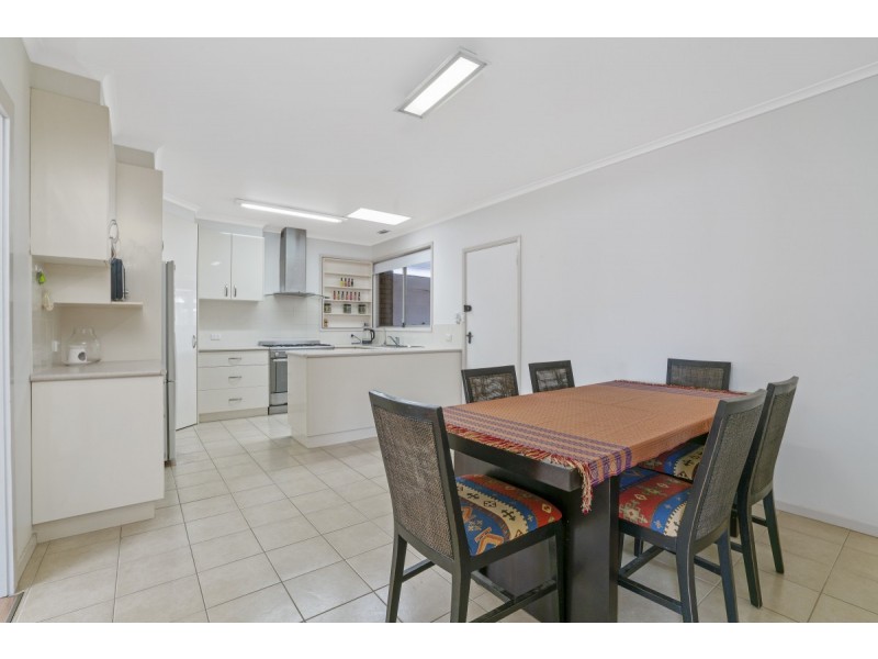 9 Weir Street, Sale VIC 3850