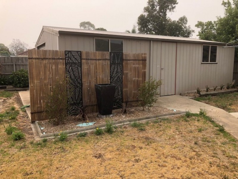 9 Weir Street, Sale VIC 3850