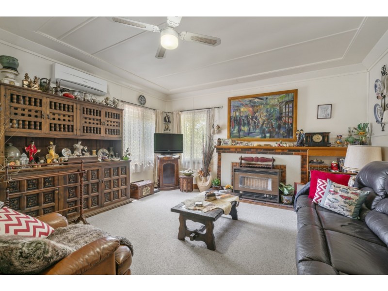 2 Picton Court, Sale VIC 3850